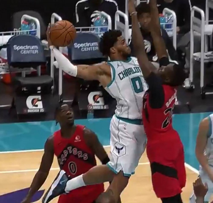 足球当下最 足球当下最